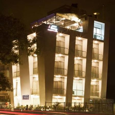The Park Slope Hotel Bangalore Bagian luar foto